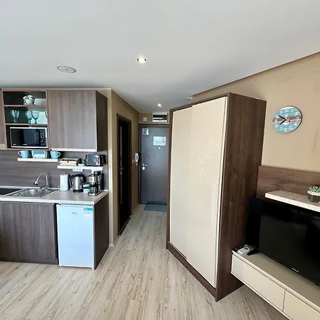 Sea View Private B 511 Apartament