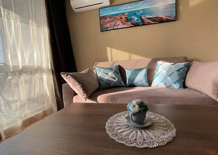 Sea View Private B 511 * Νεσέμπαρ